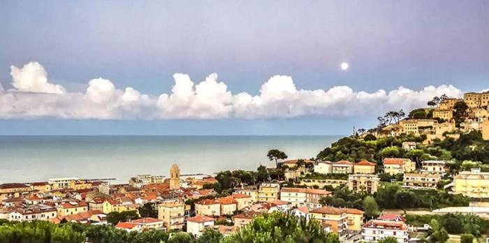 Maison Colline Du Mer 滨海库普拉 外观 照片